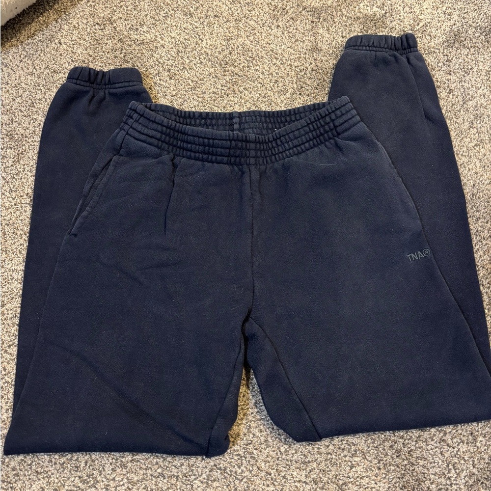 Aritzia TNA Cozy Fleece Joggers